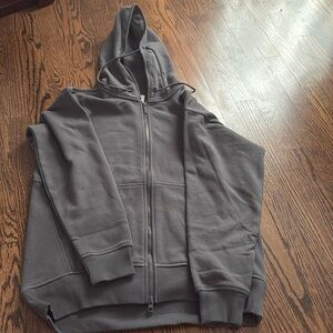 Zella sweater
Brand New 
Size XS